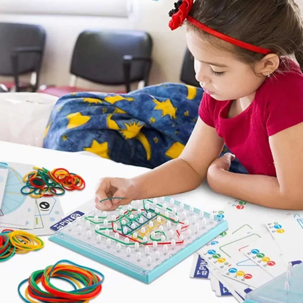 Rubber Band Pattern Board – Creative Learning Toy for Kids (3+)