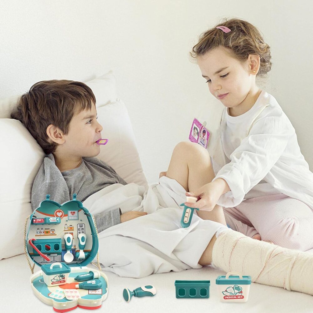 Mini Medical Set – 16 PCS Pretend Play Doctor Kit